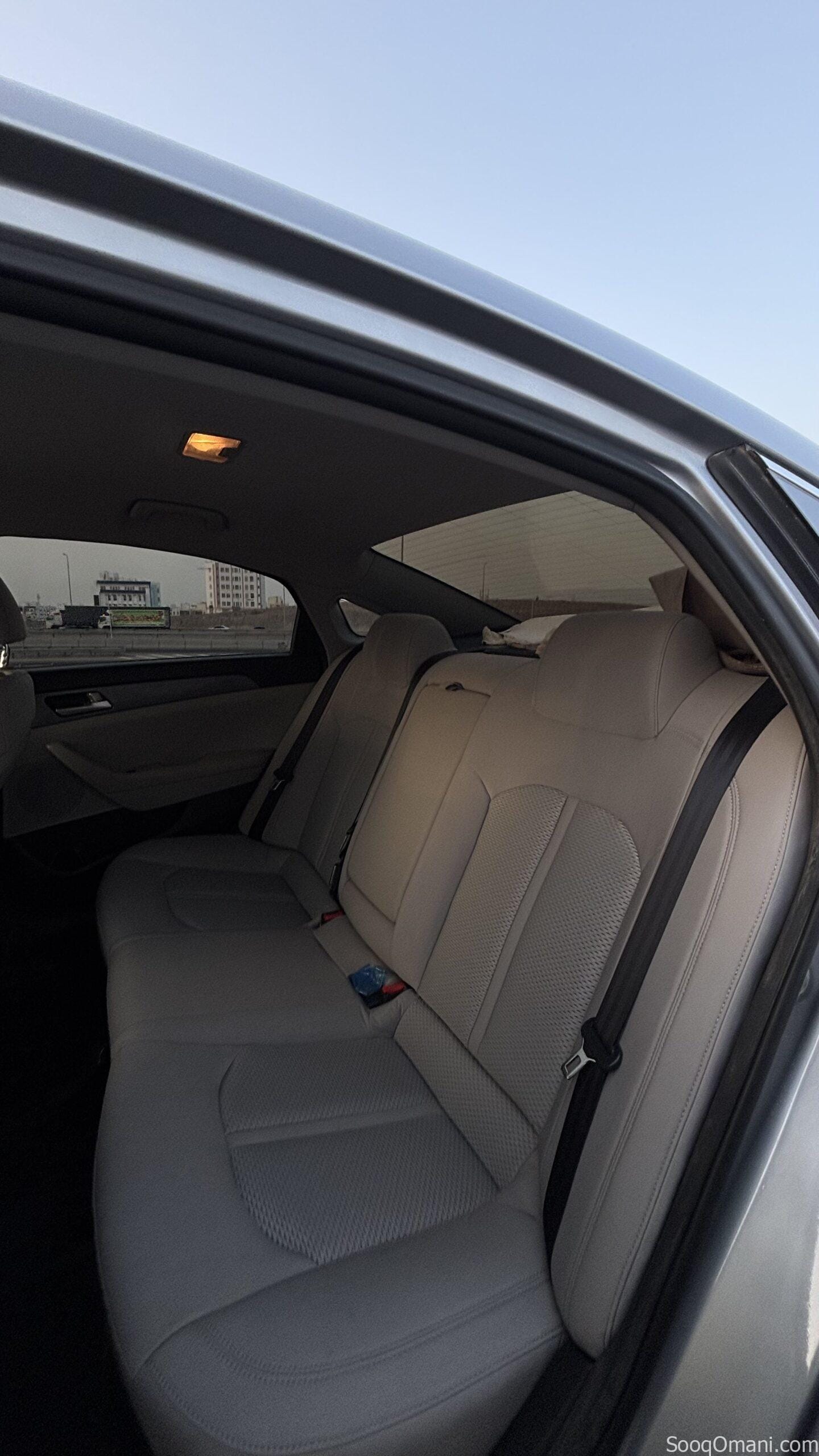 Hyundai Sonata Gulf, Oman Agency