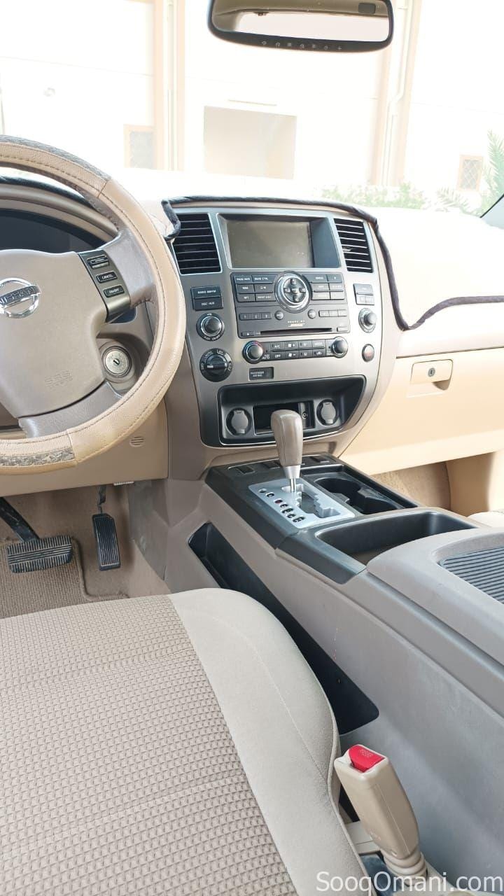 Nissan Armada for sale in excellent condition and very clean