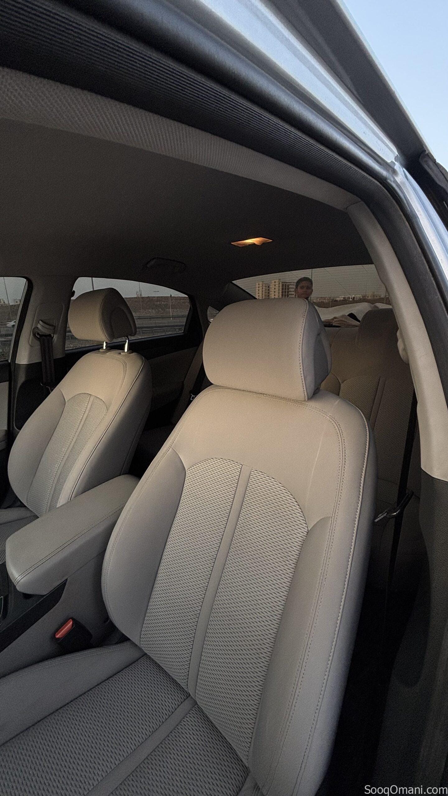 Hyundai Sonata Gulf, Oman Agency