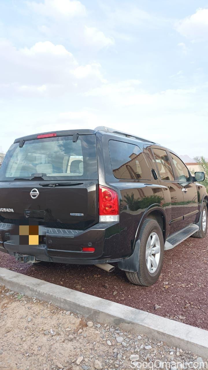 Nissan Armada for sale in excellent condition and very clean