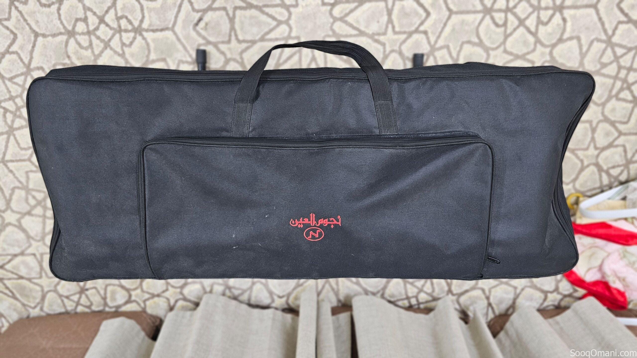 أورج ياماها 3000 نظيفة جدا مع ملحقاتها ..