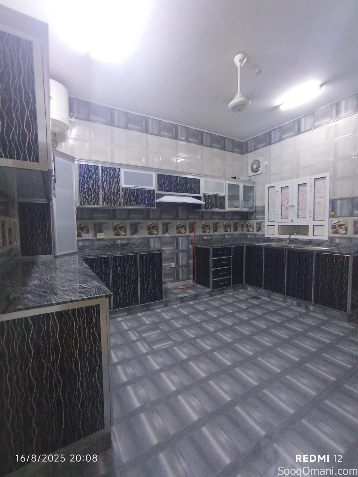 Private entrance annex for families in Al Khoud 6