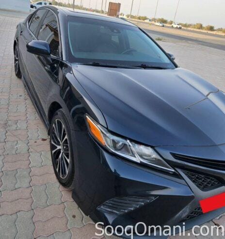 Camry SE 2018, number one