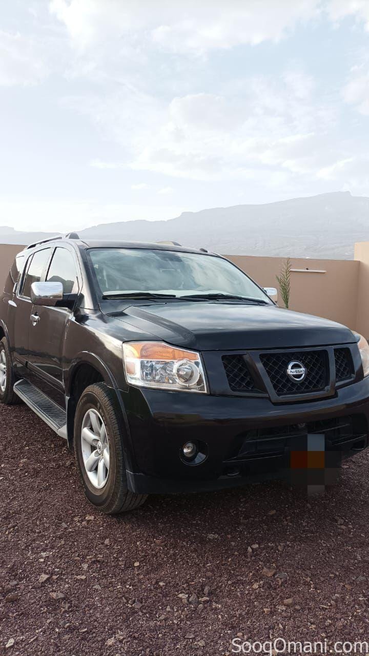 Nissan Armada for sale in excellent condition and very clean