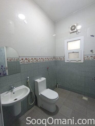 Room for rent in Al Khoudh 7
