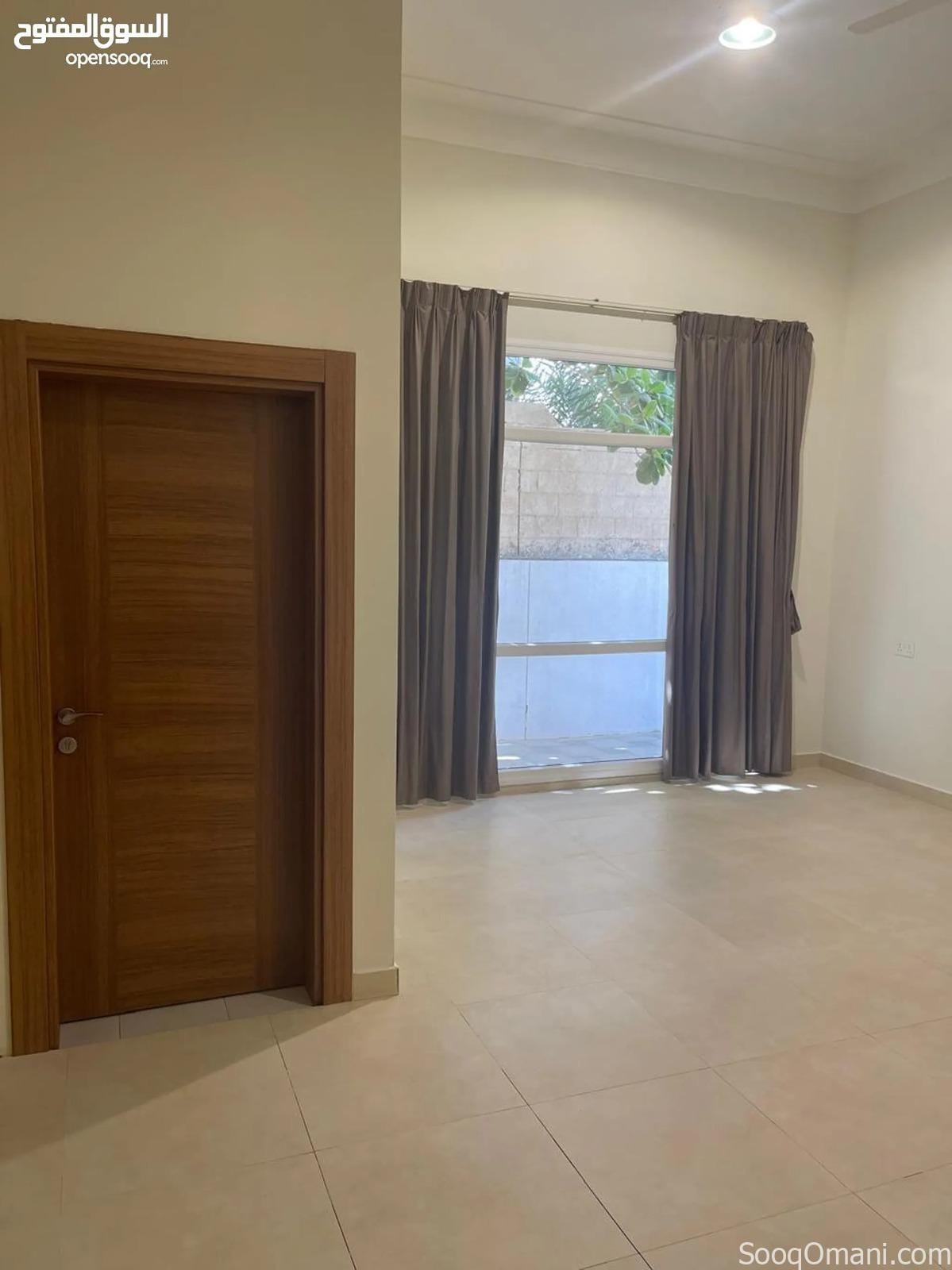For rent, a ground floor apartment in an excellent location and with a large area in South Maabela, near Al Jalil Mosque and Al Imam Mosque