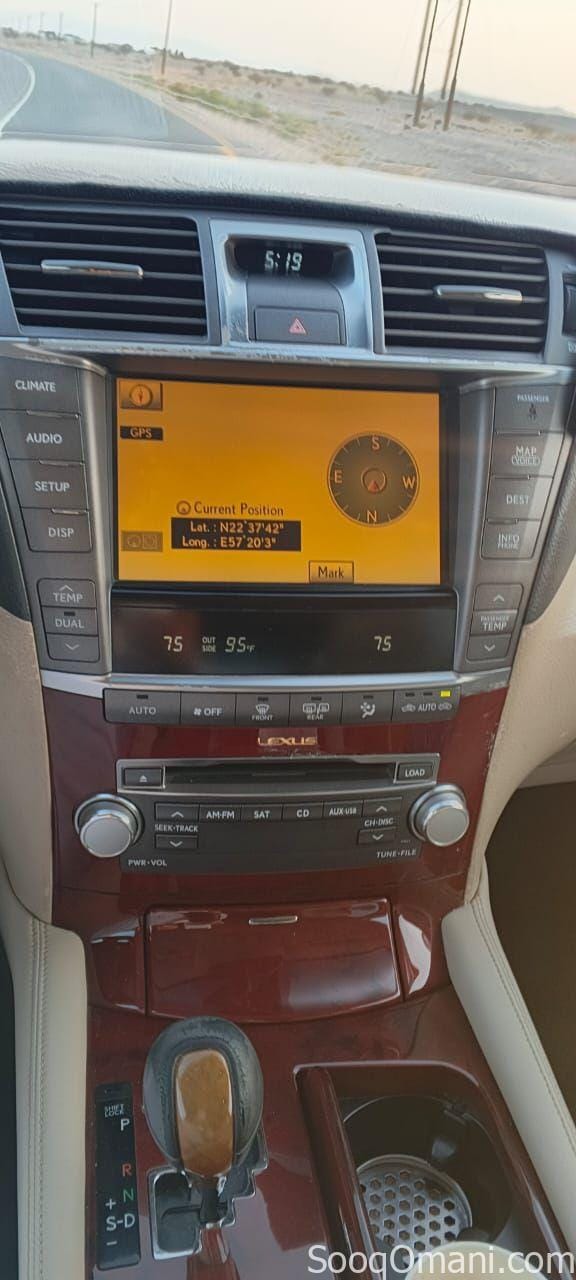 Lexus LS 460