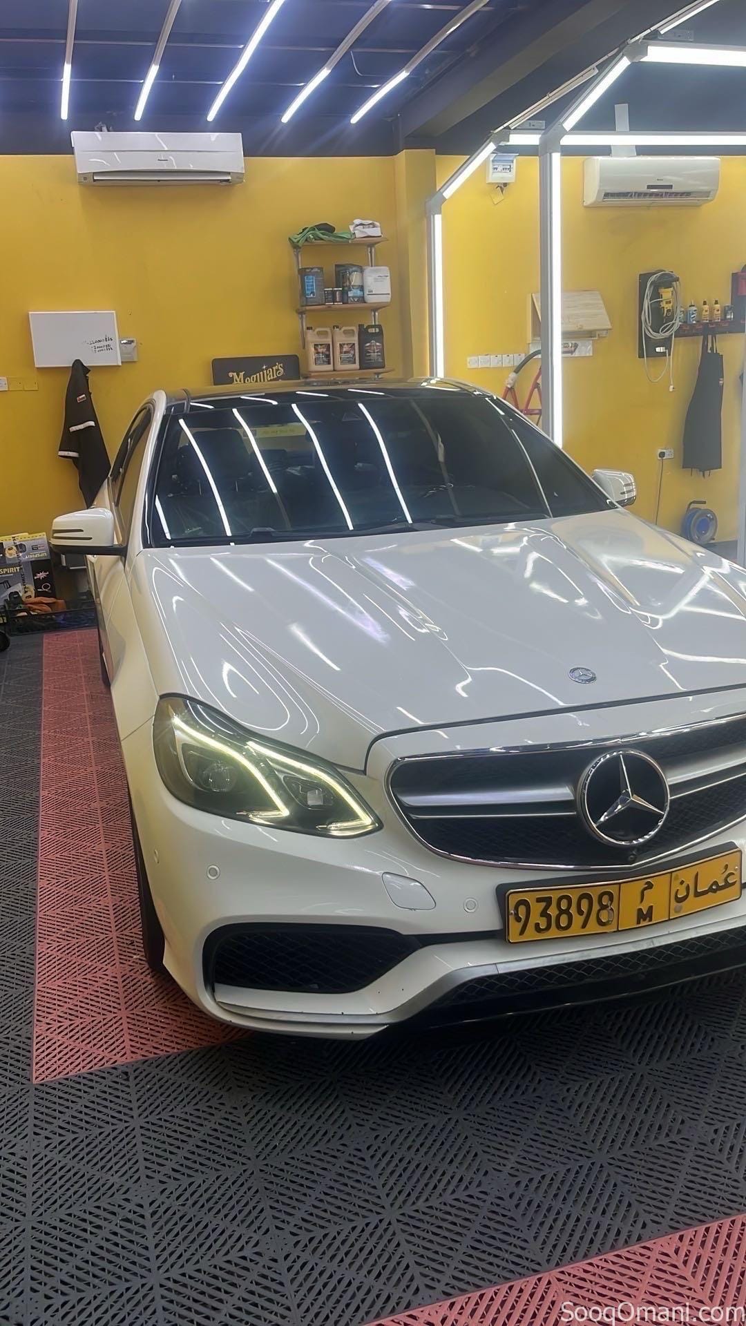 Mercedes-Benz Formatic model (2015) E400 for sale. Car: In excellent condition. Reason for selling: Change in number of cylinders: 6.