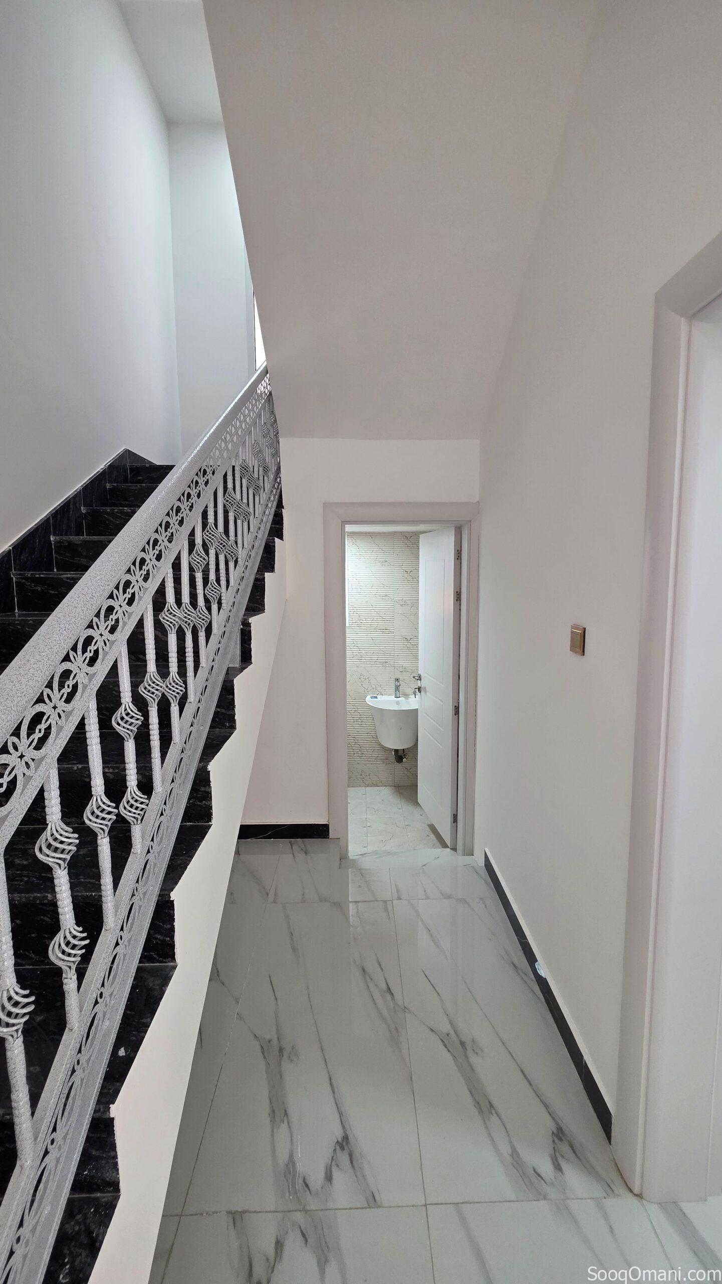 Villa for sale in Al-Fulaij, Al-Taybeen neighborhood