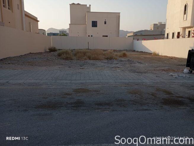Residential land for sale in the first Amerat Heights