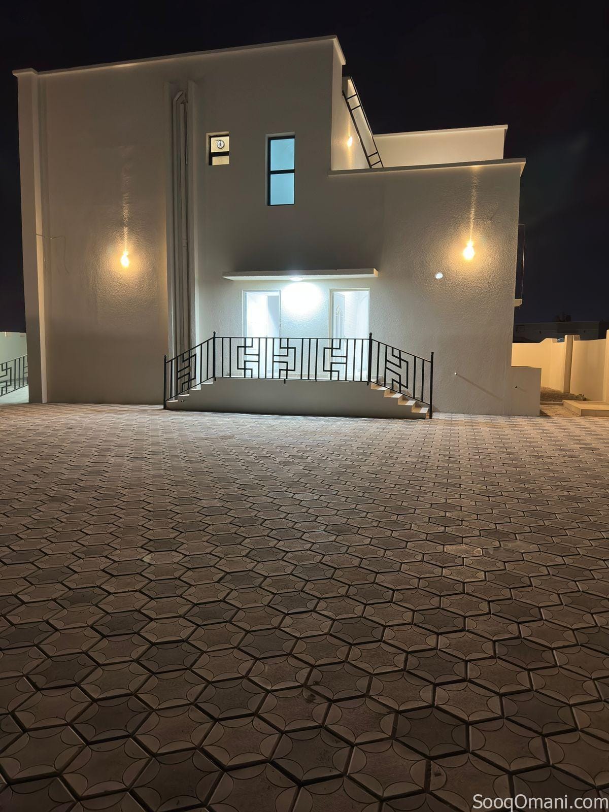 Villa for sale in Barka Al-Qurayhat