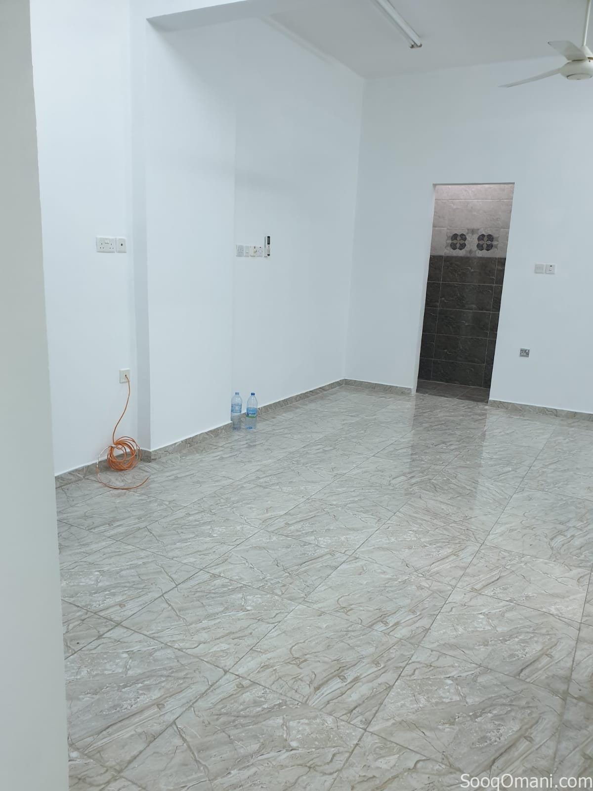 For rent an excellent apartment in an excellent location in South Maabela, opposite the new Nesto and directly behind Money Pack