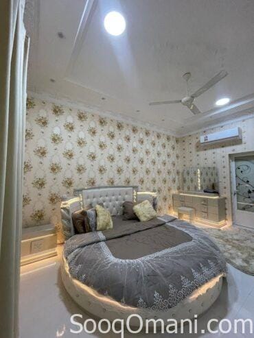 For sale, a luxury villa in Seeb Al Sharadi