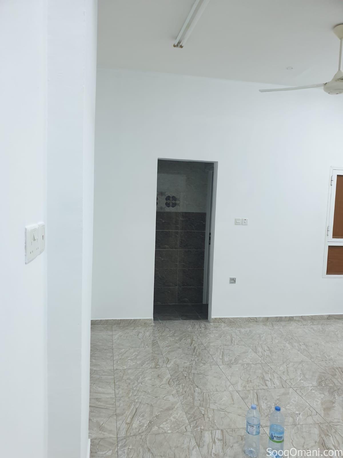 For rent an excellent apartment in an excellent location in South Maabela, opposite the new Nesto and directly behind Money Pack