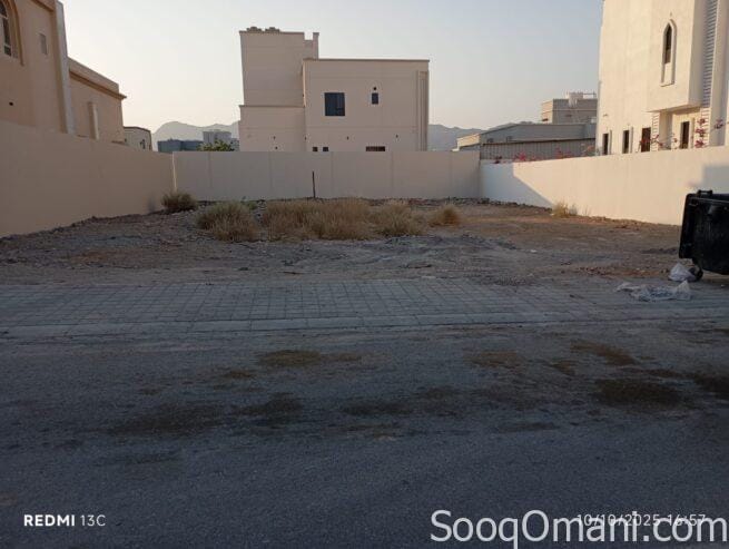 Residential land for sale in the first Amerat Heights