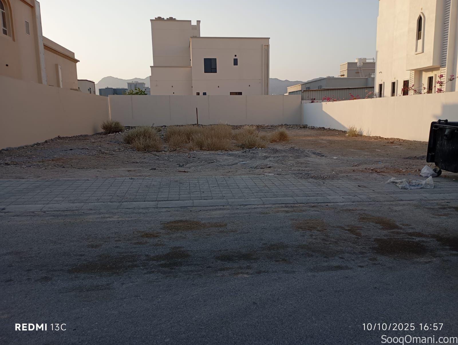Residential land for sale in the first Amerat Heights