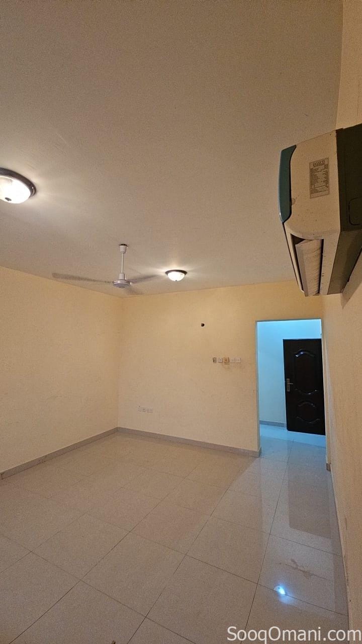 For rent, an excellent apartment on Al Khair Street, in a vital and active location in South Maabela, near Al Safa Hypermarket