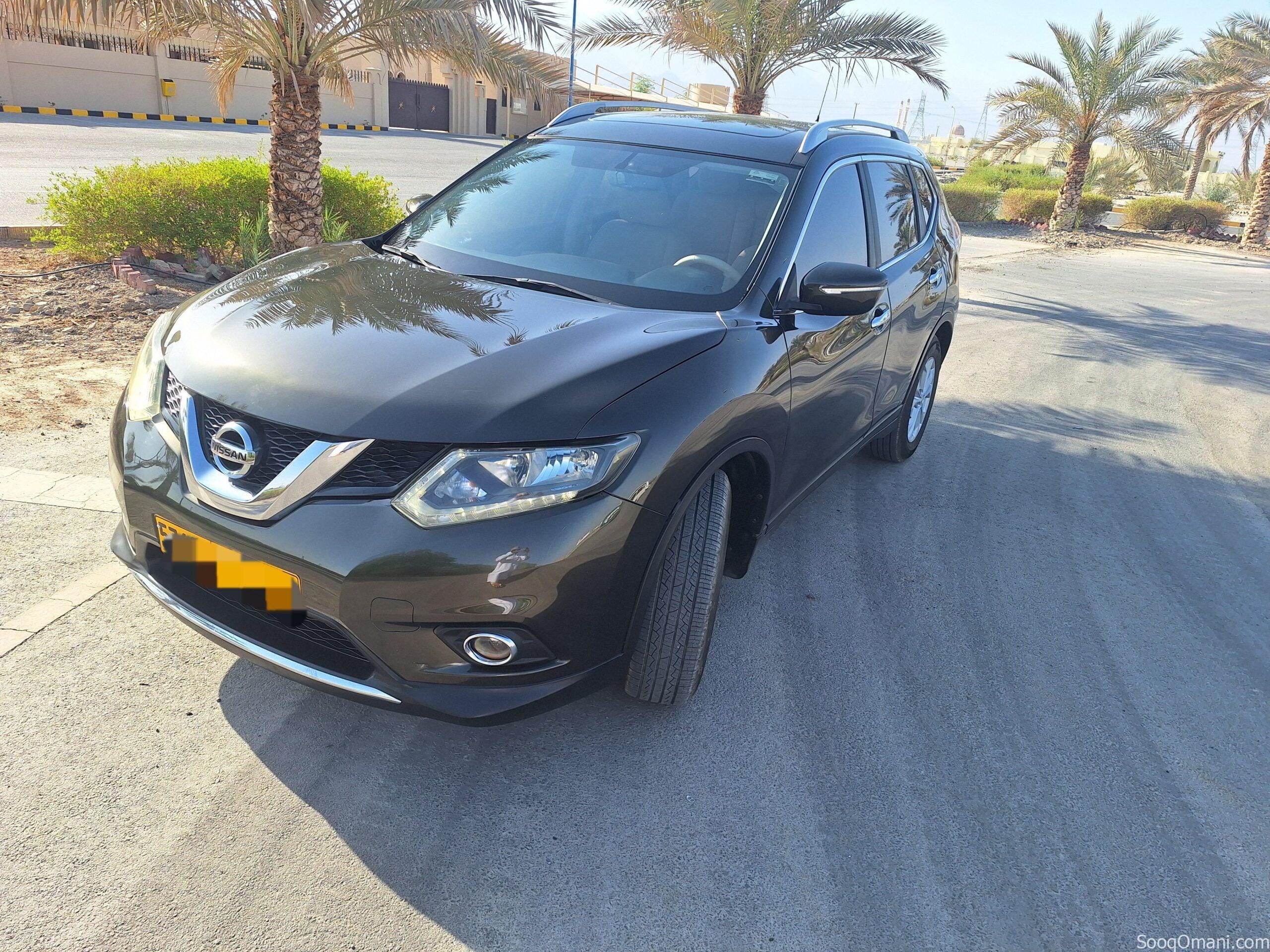 نيسان اكس تريل 2015 GUIF