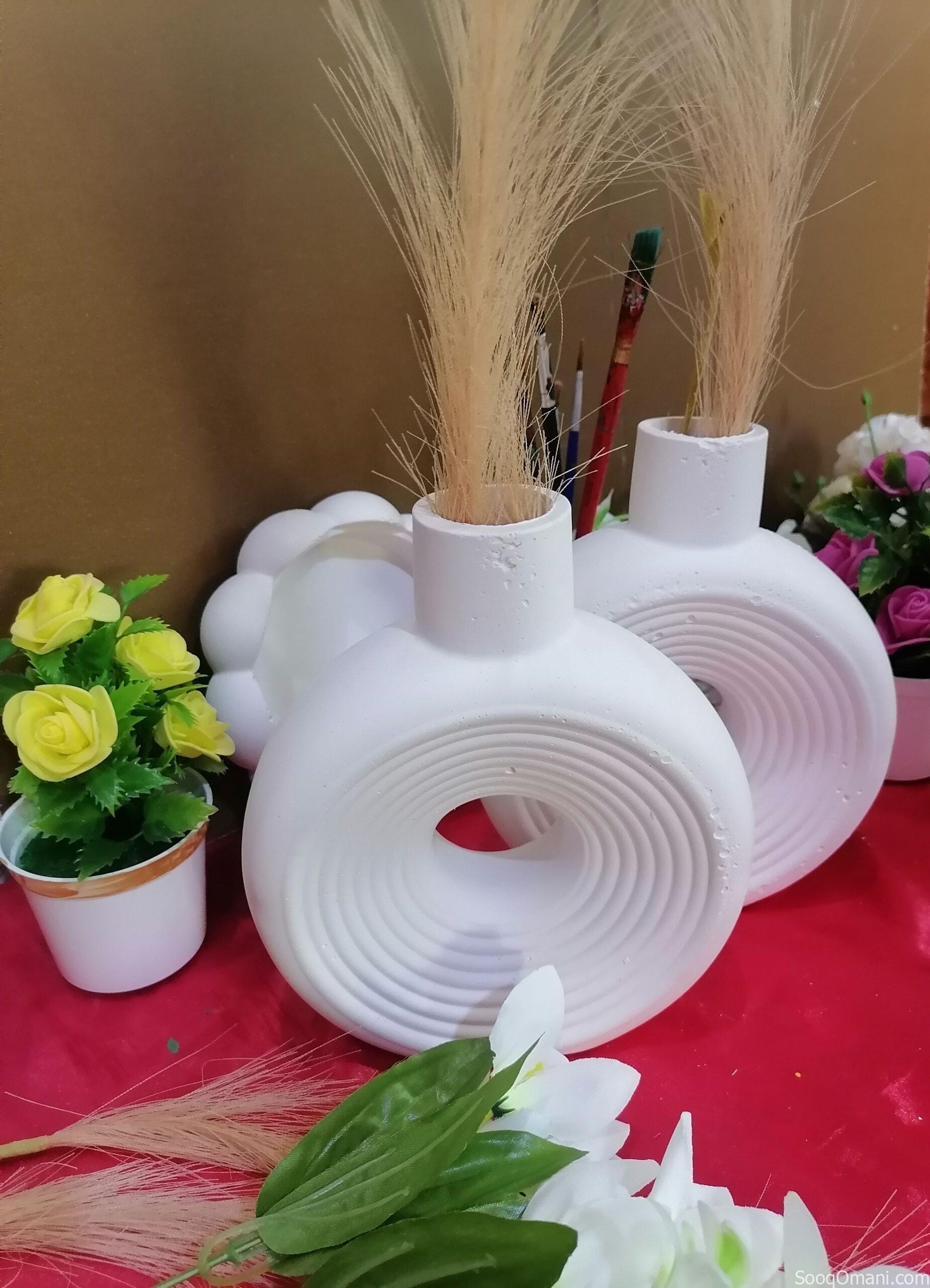 A touch of creativity for decorations, gifts, and giveaways