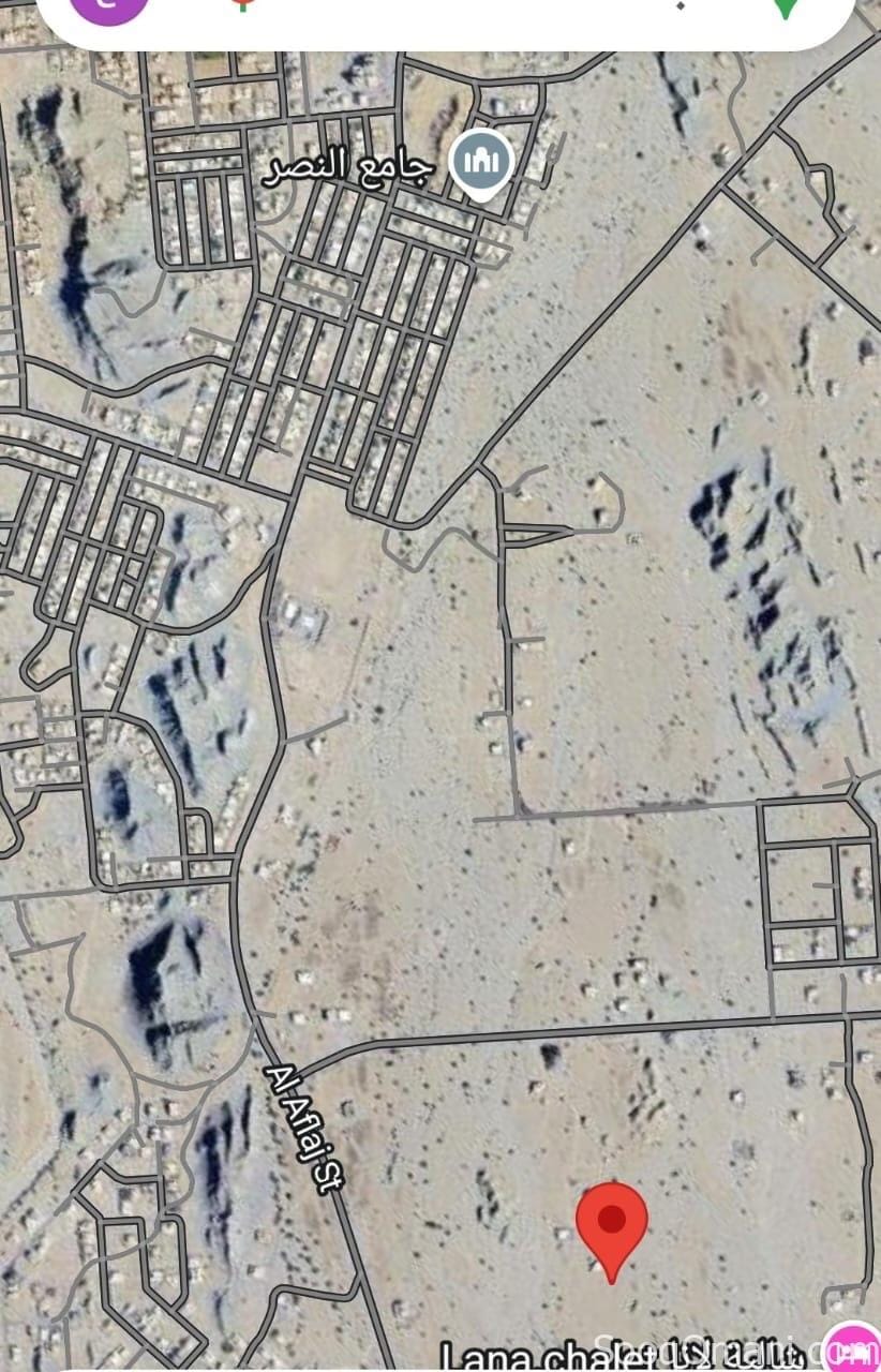 ارض سكنيه في العامرات مدينة النهضة مربع ٧/١ وسط البيوت