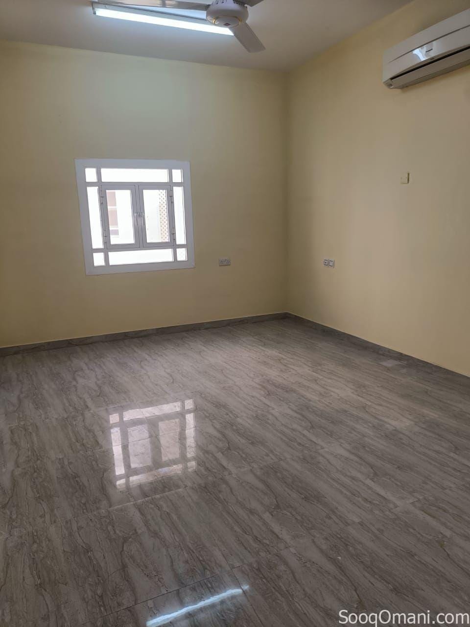 Rooms for monthly rent