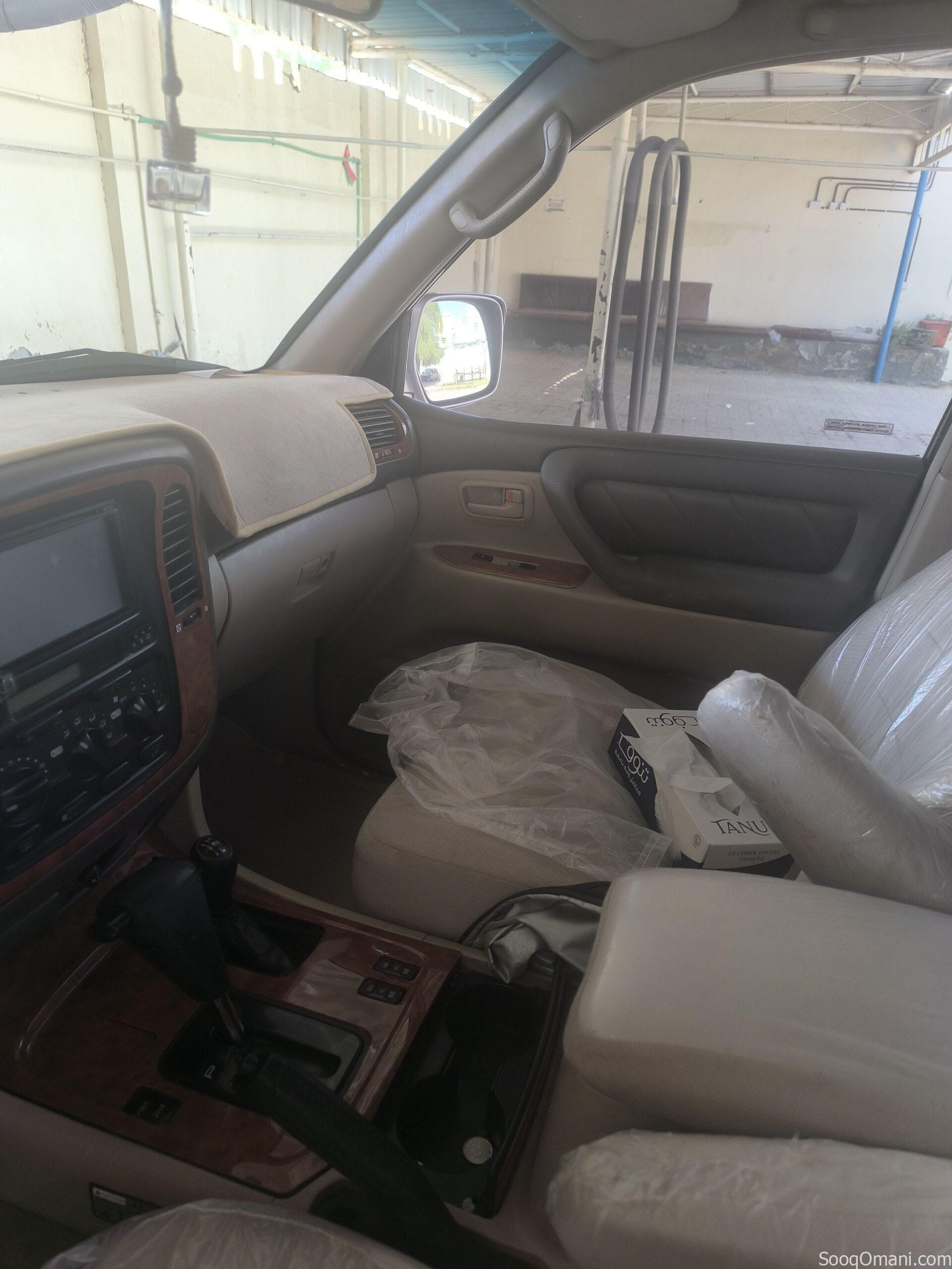 For sale: 1998 Land Cruiser, top-of-the-line import, in excellent condition. Engine, transmission, 4×4, differential lock, and sunroof all working