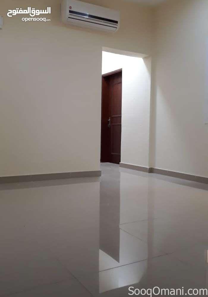 Small apartment for rent in Bousher, Al Musfah