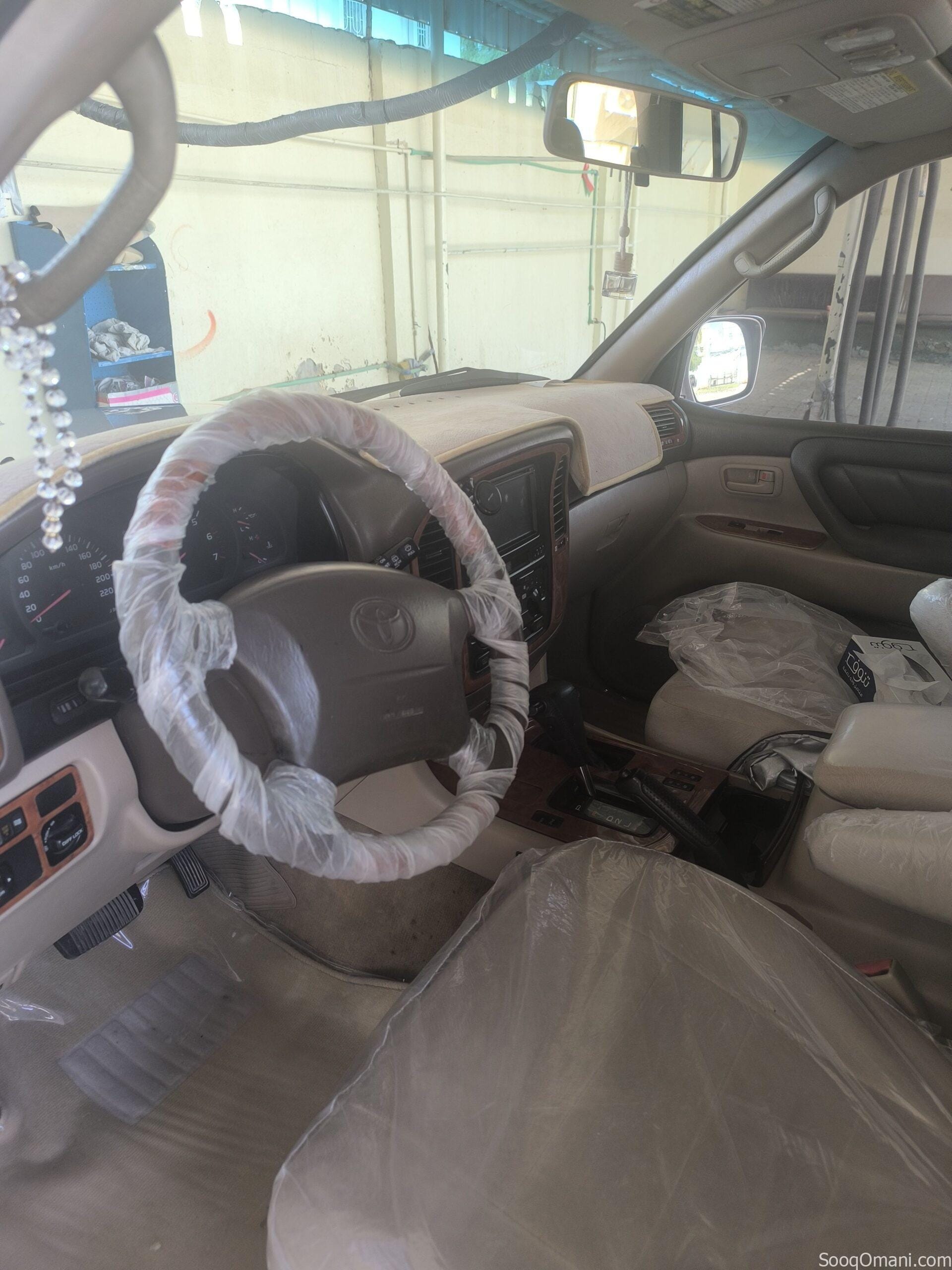 For sale: 1998 Land Cruiser, top-of-the-line import, in excellent condition. Engine, transmission, 4×4, differential lock, and sunroof all working