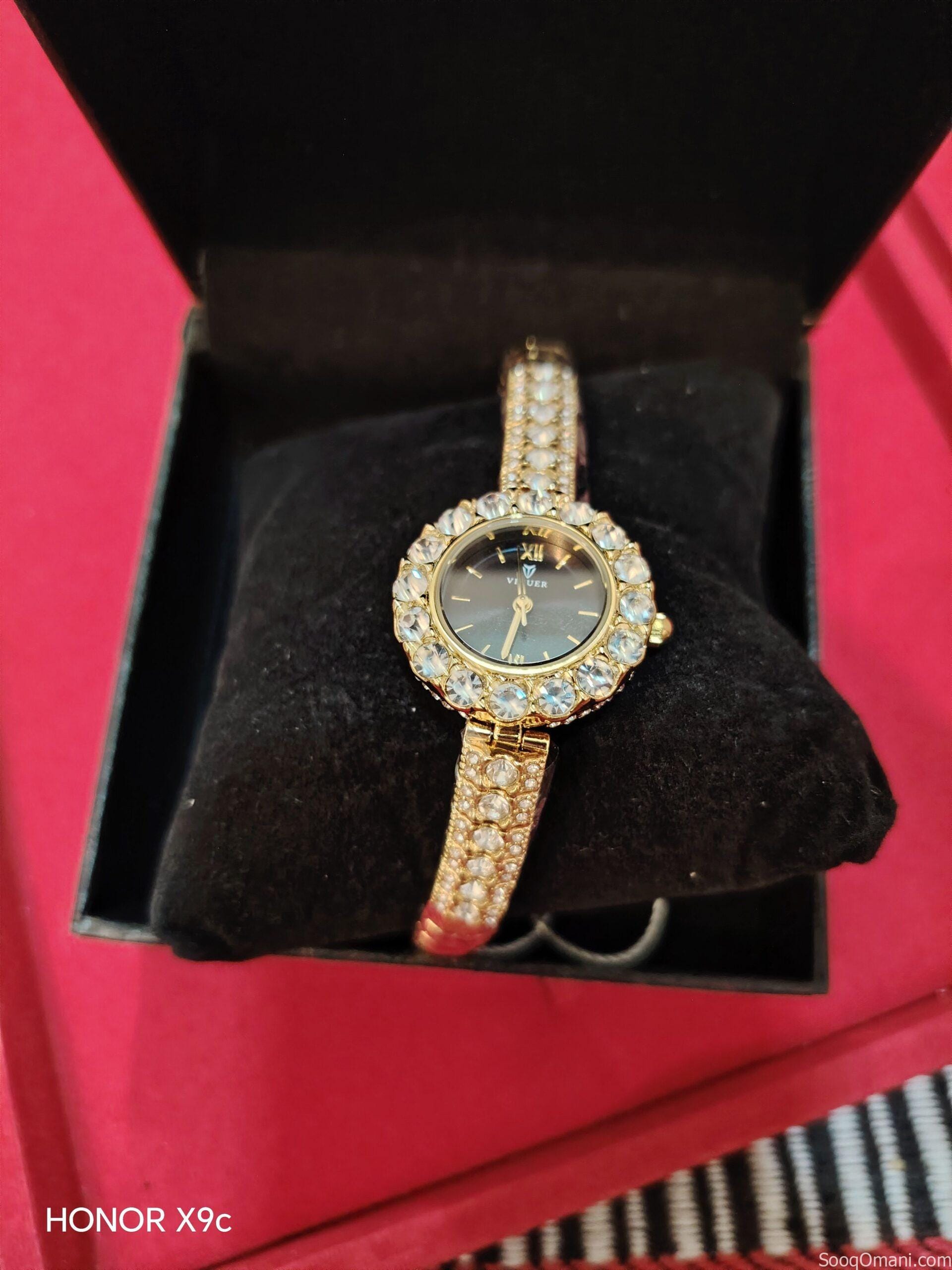 Elegant women’s diamond watches