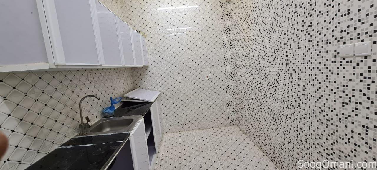 Apartment for rent in Al Khoudh 6th