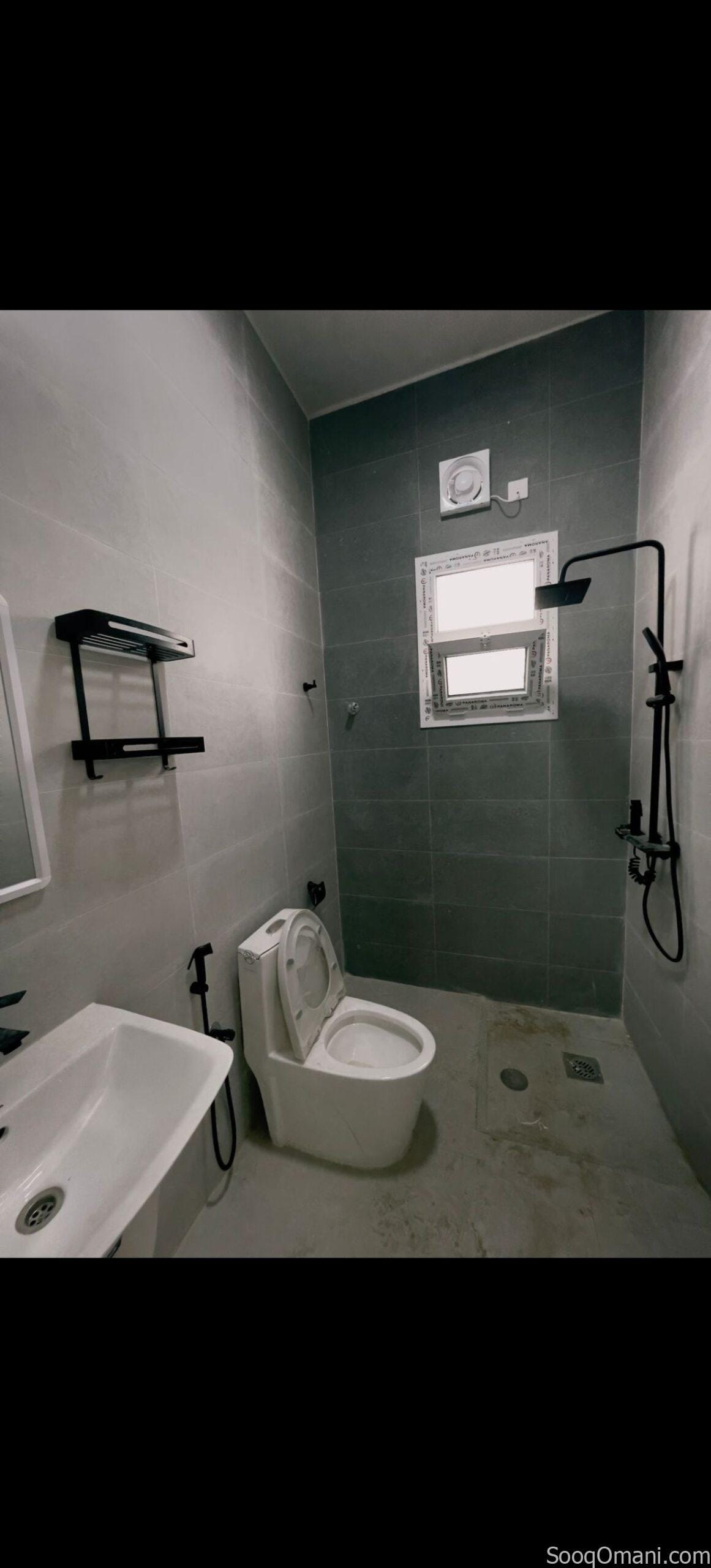 للبيع توين فيلا في بركاء الرميس شمال