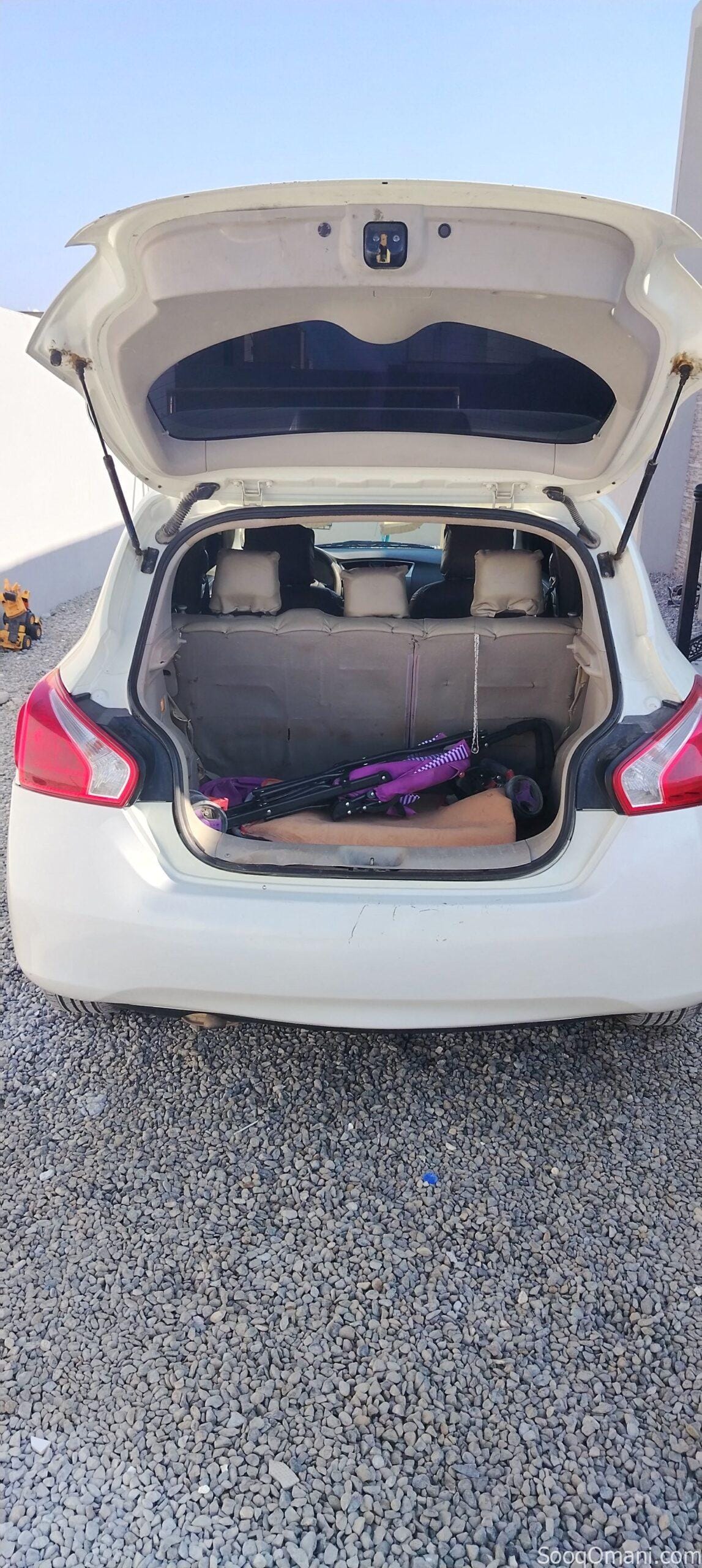 سيارة نيسان تيدا للبيع مطلوب 1600