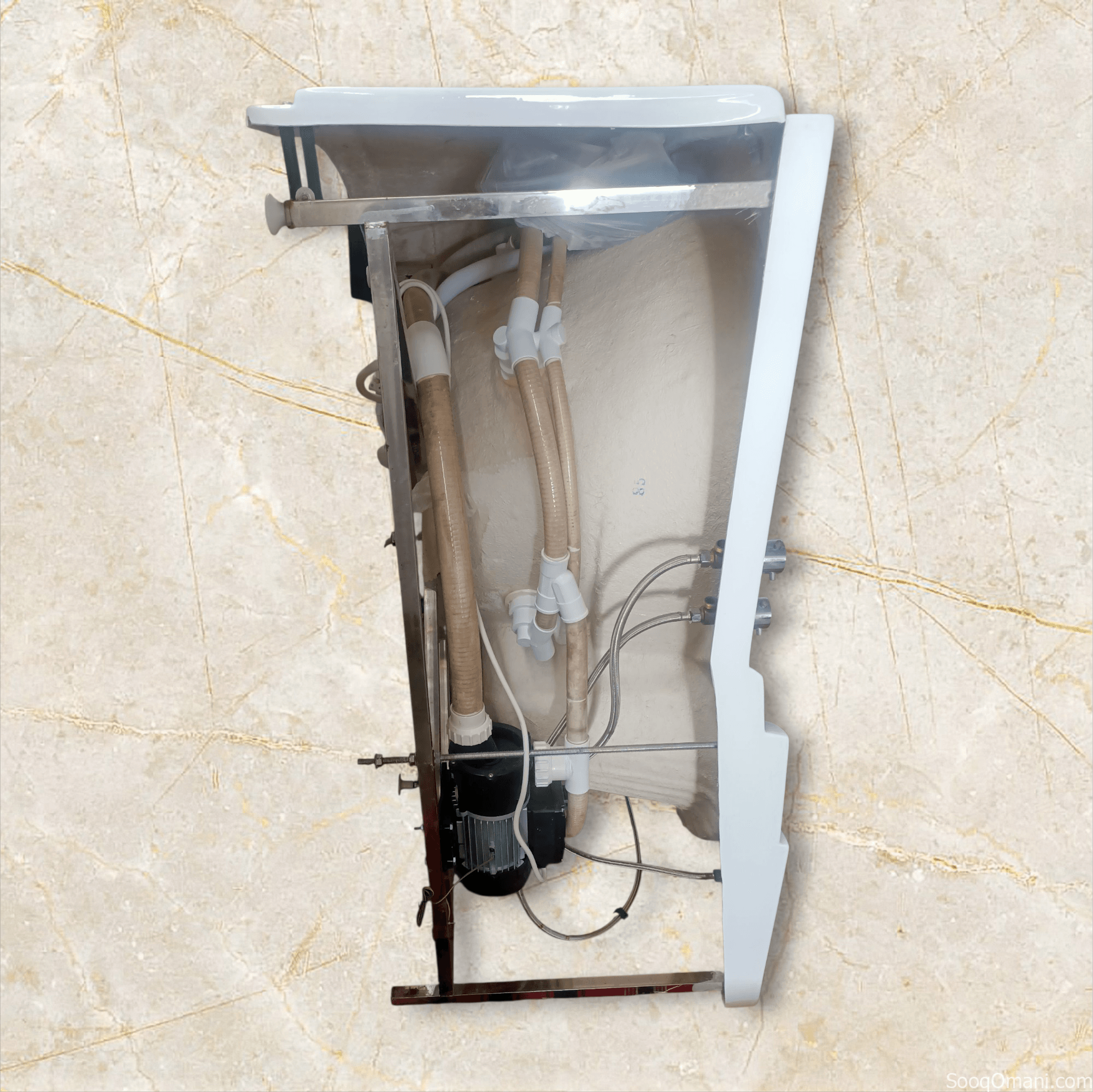 حوض جاكوزي لشخصين