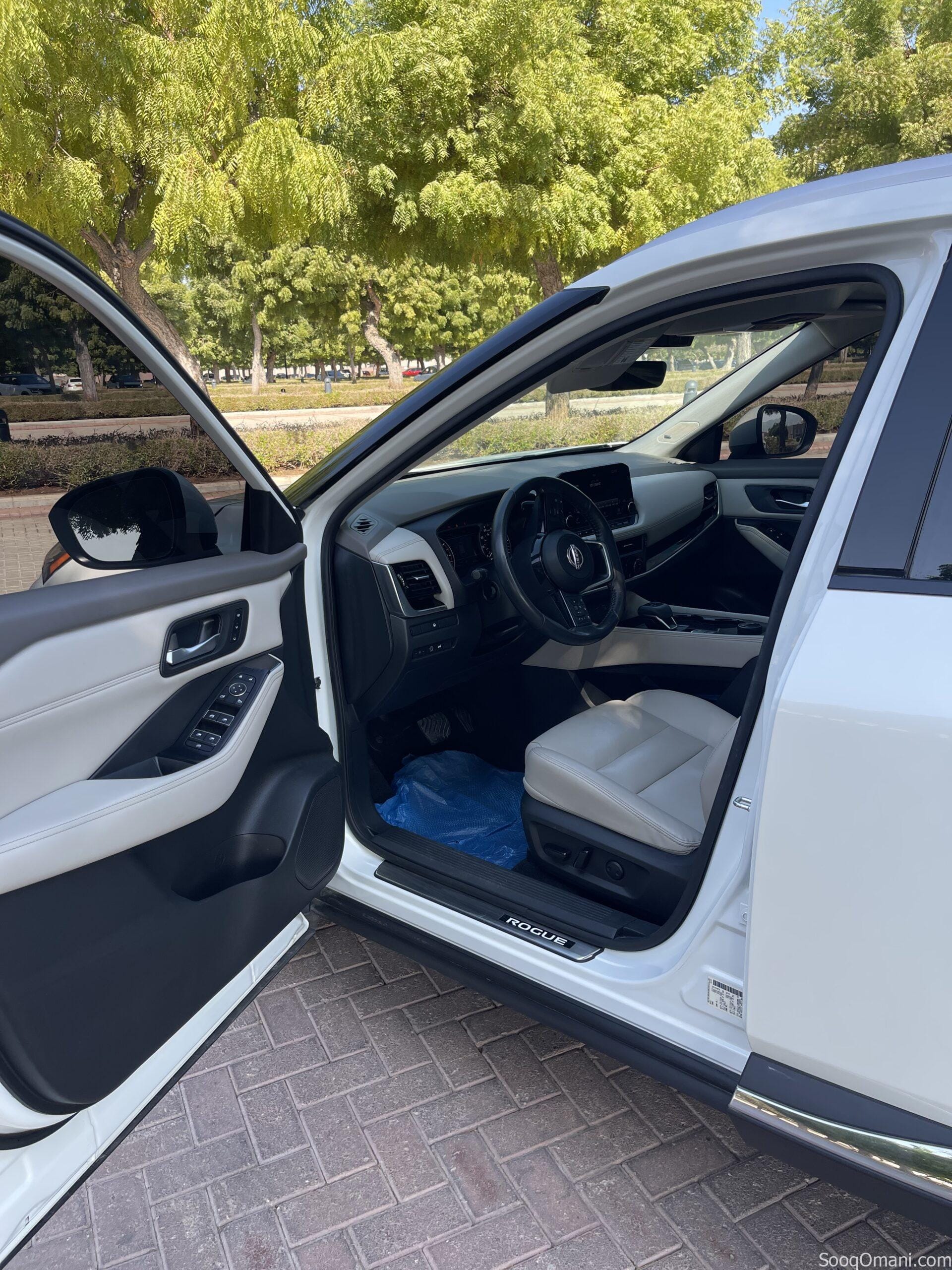 نيسان روج 2023