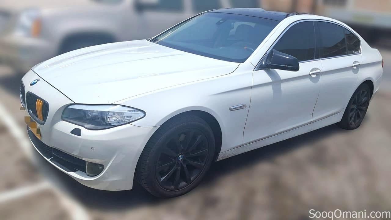 2011 BMW 5 SERIES 523