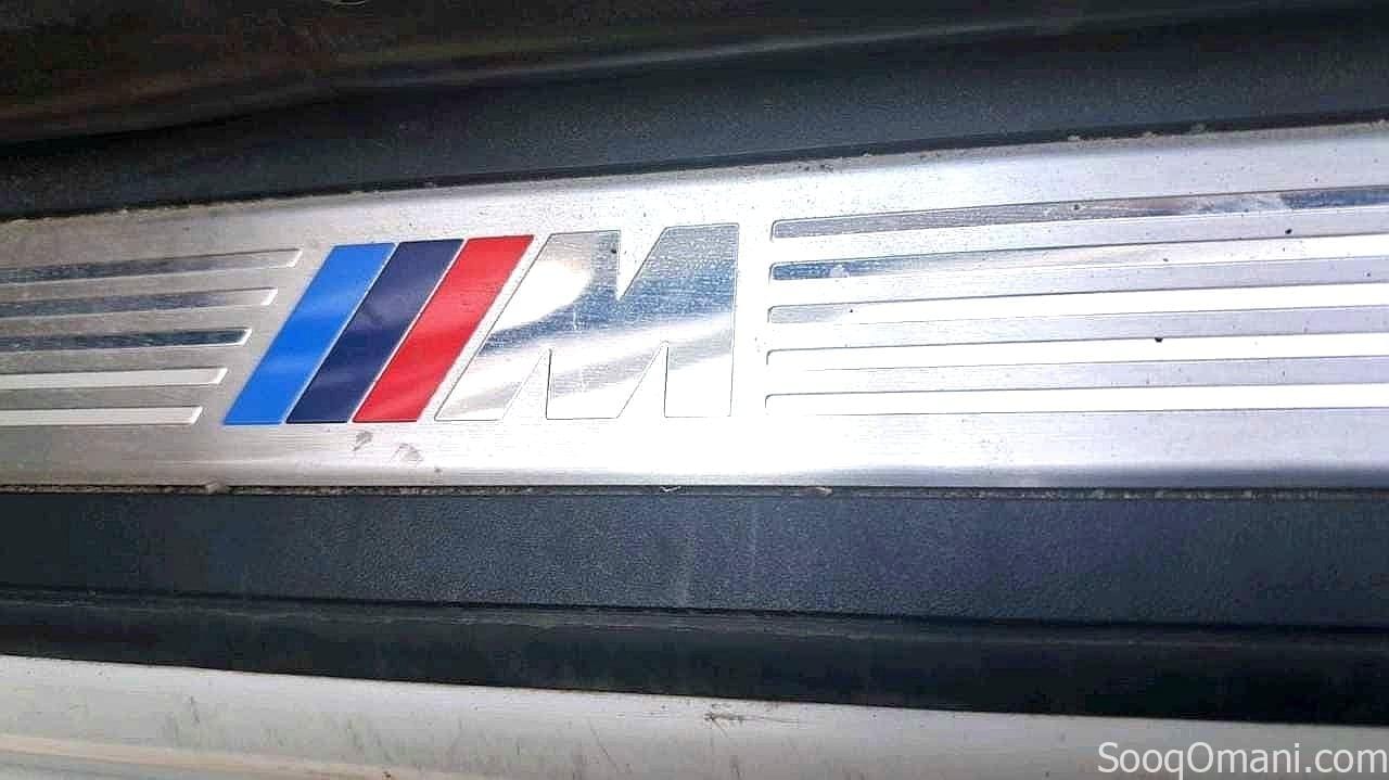 2011 BMW 5 SERIES 523