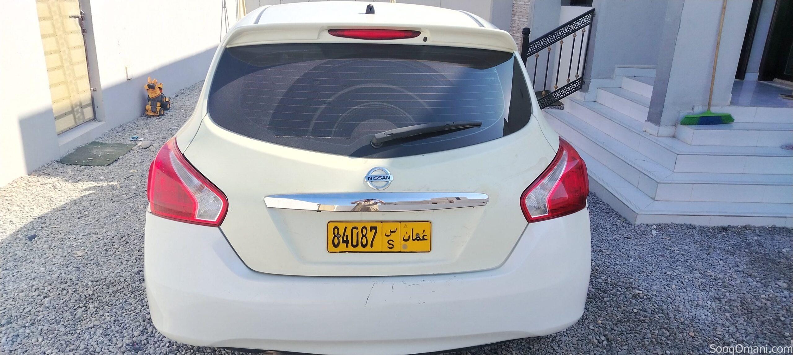 سيارة نيسان تيدا للبيع مطلوب 1600