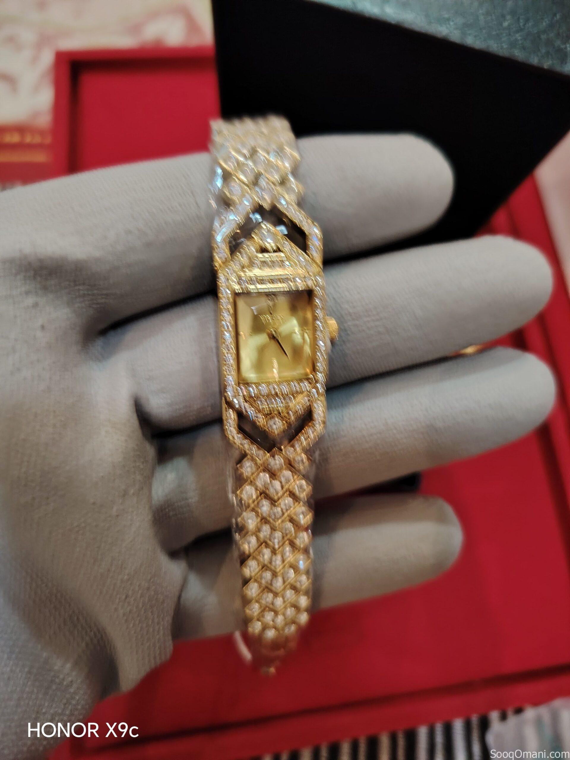 Elegant women’s watch