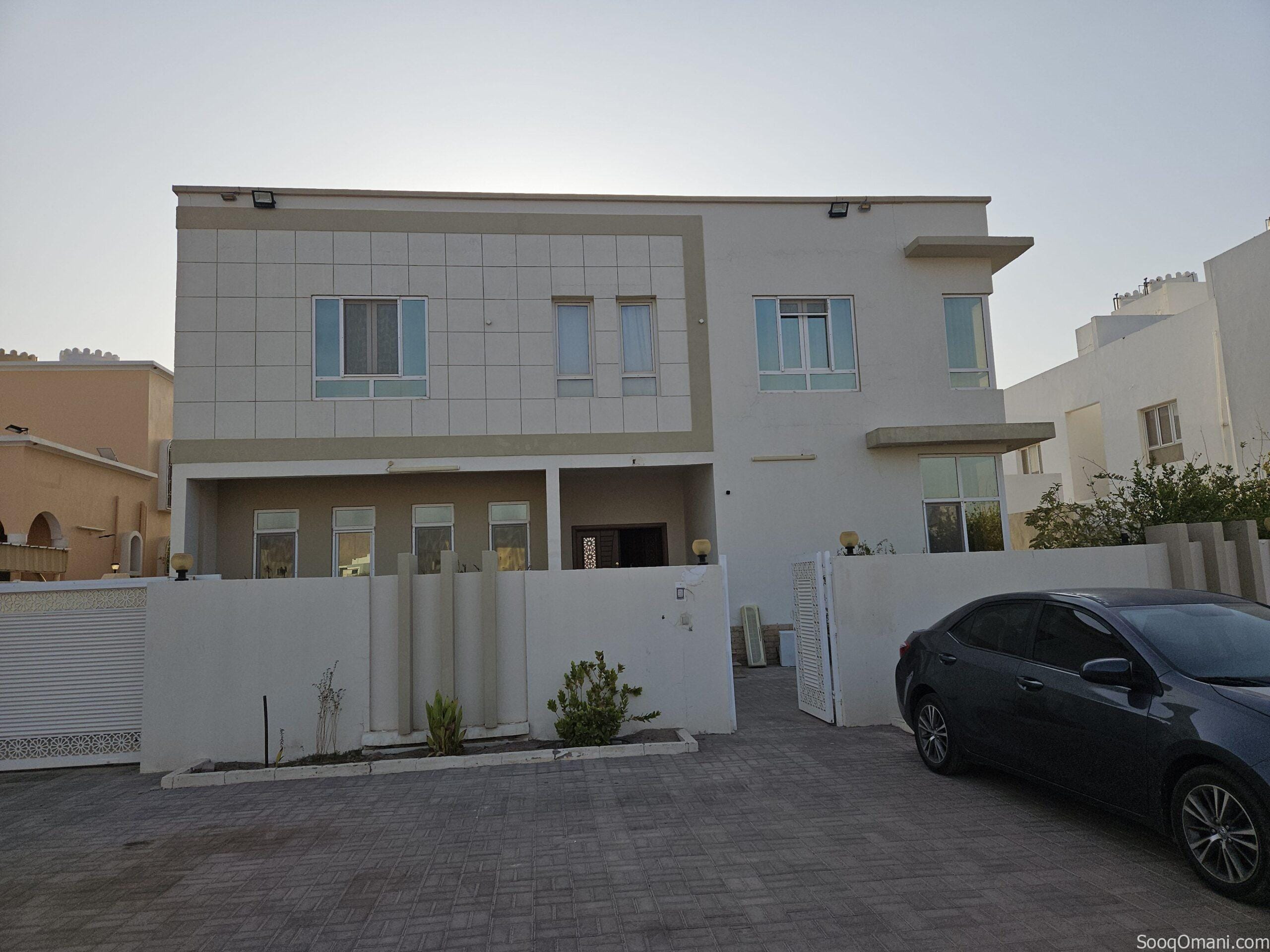 House for sale in Fanja-Al Seih Al Ahmar 2, towards Muscat, 10 minutes from the Muscat Expressway