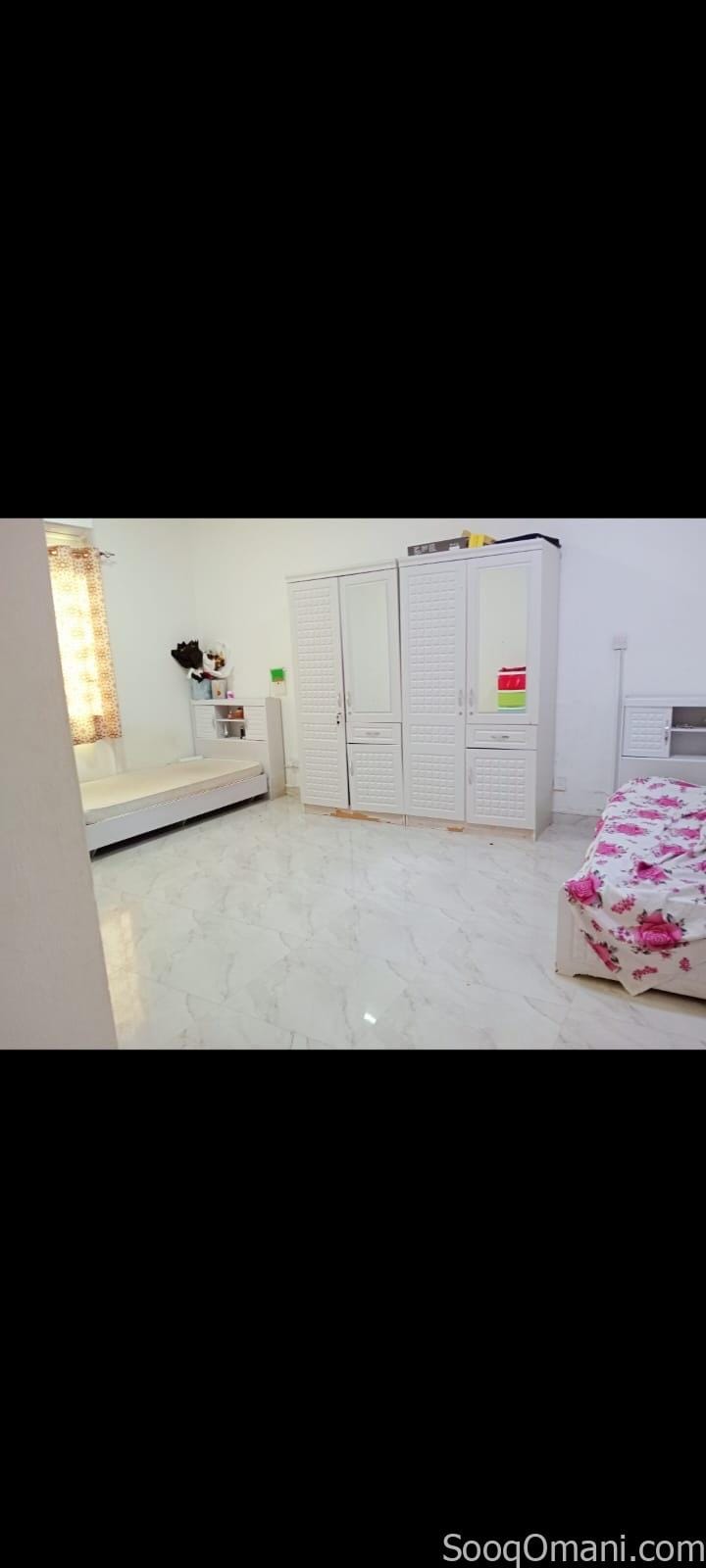 منزل للبيع في الخوض