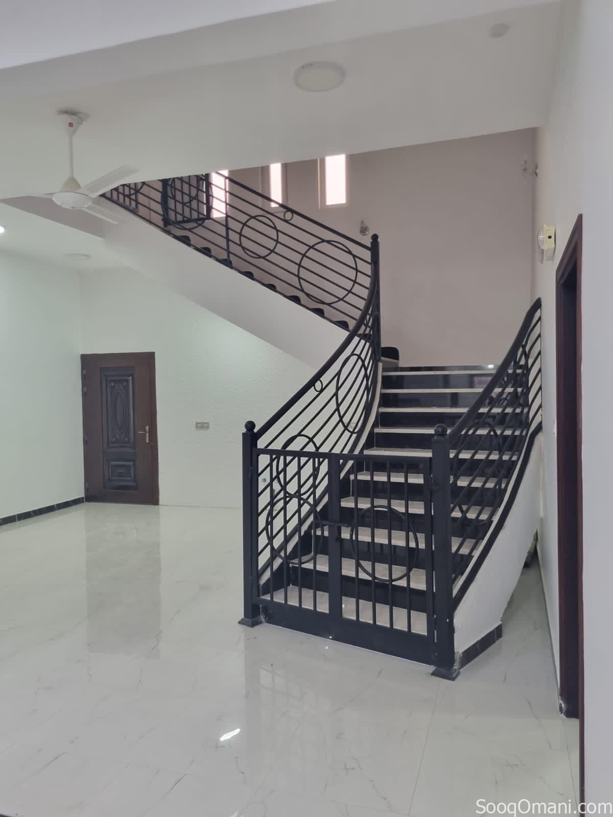 منزل للبيع في البريمي