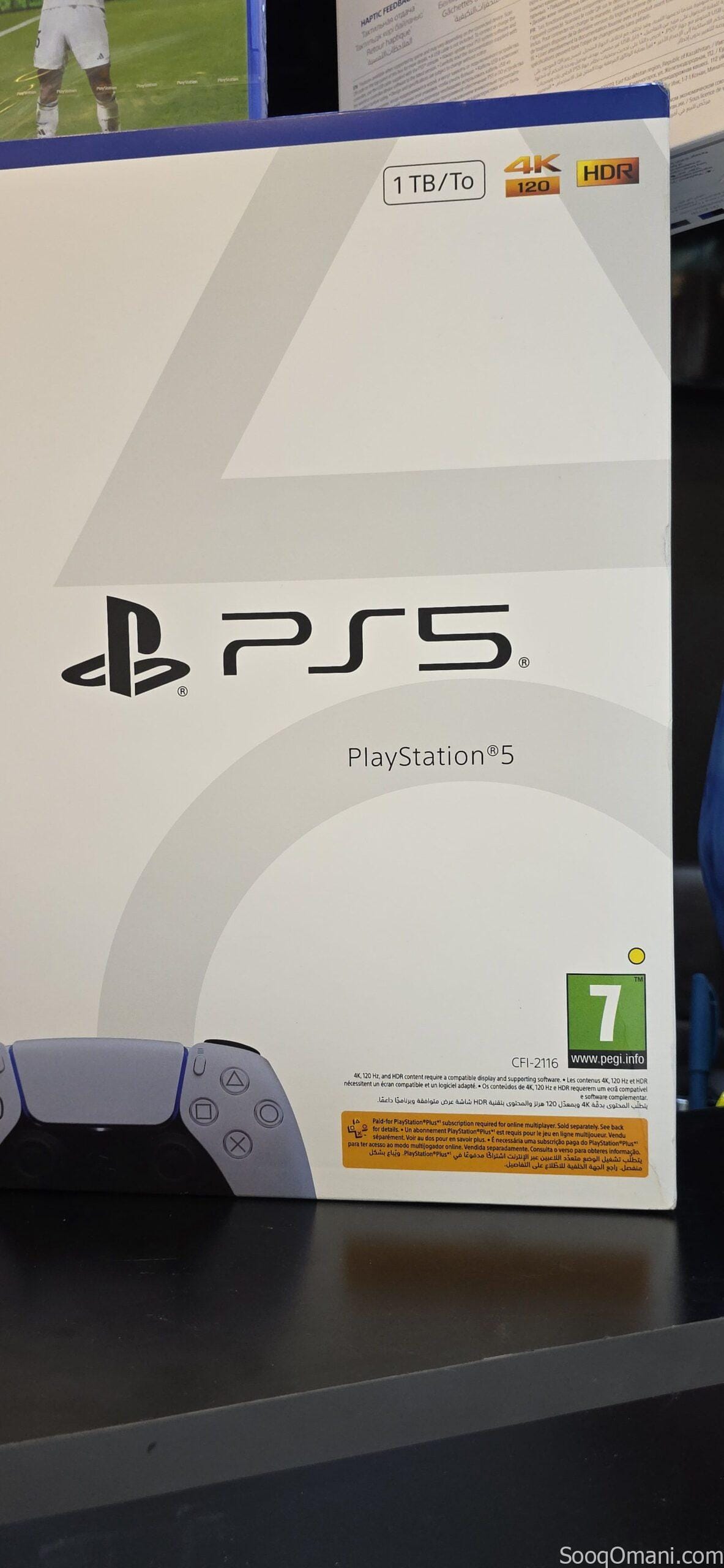 بلايستيشن 5 سليم (نسخة الأقراص) 1 تيرا + جهاز تحكم إضافي + لعبة FC25 + سماعة رأس + حقيبة ضمان استب