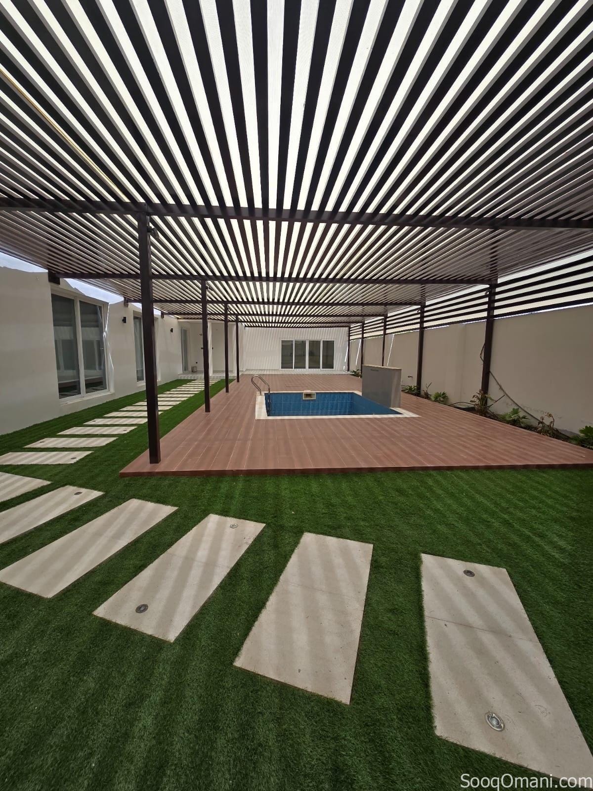 منزل للبيع في الخوض