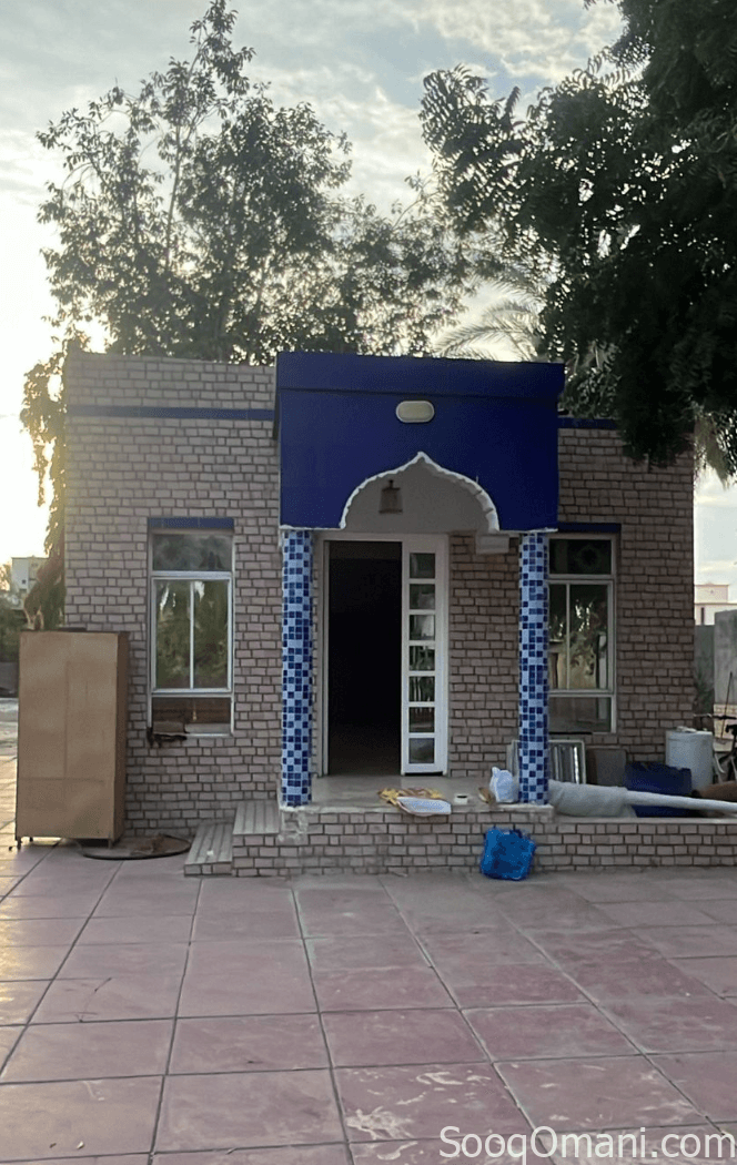 مزرعه للبيع في صحم المرفع جنوب الشارع