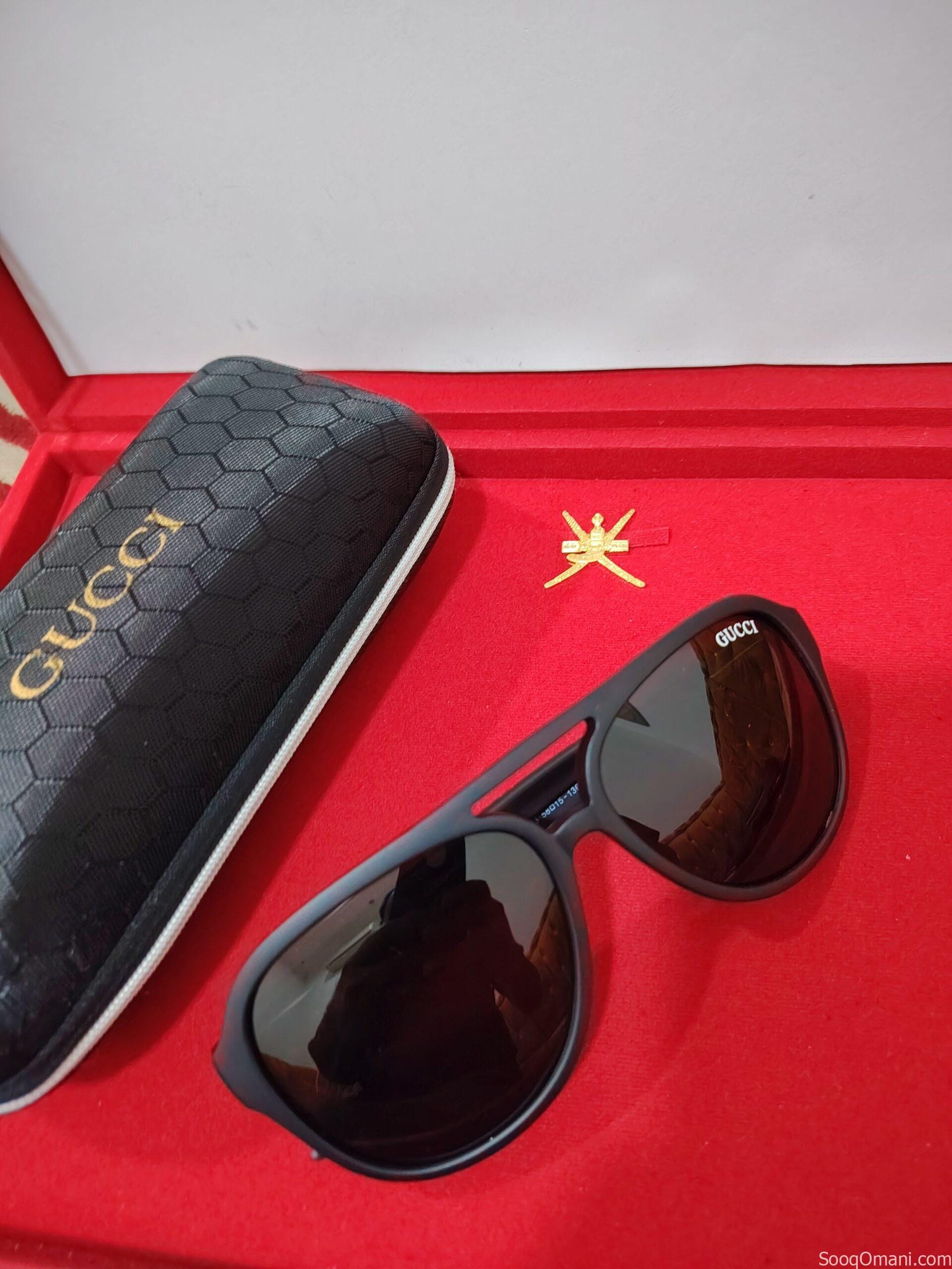 Glasses with a gift and delivery