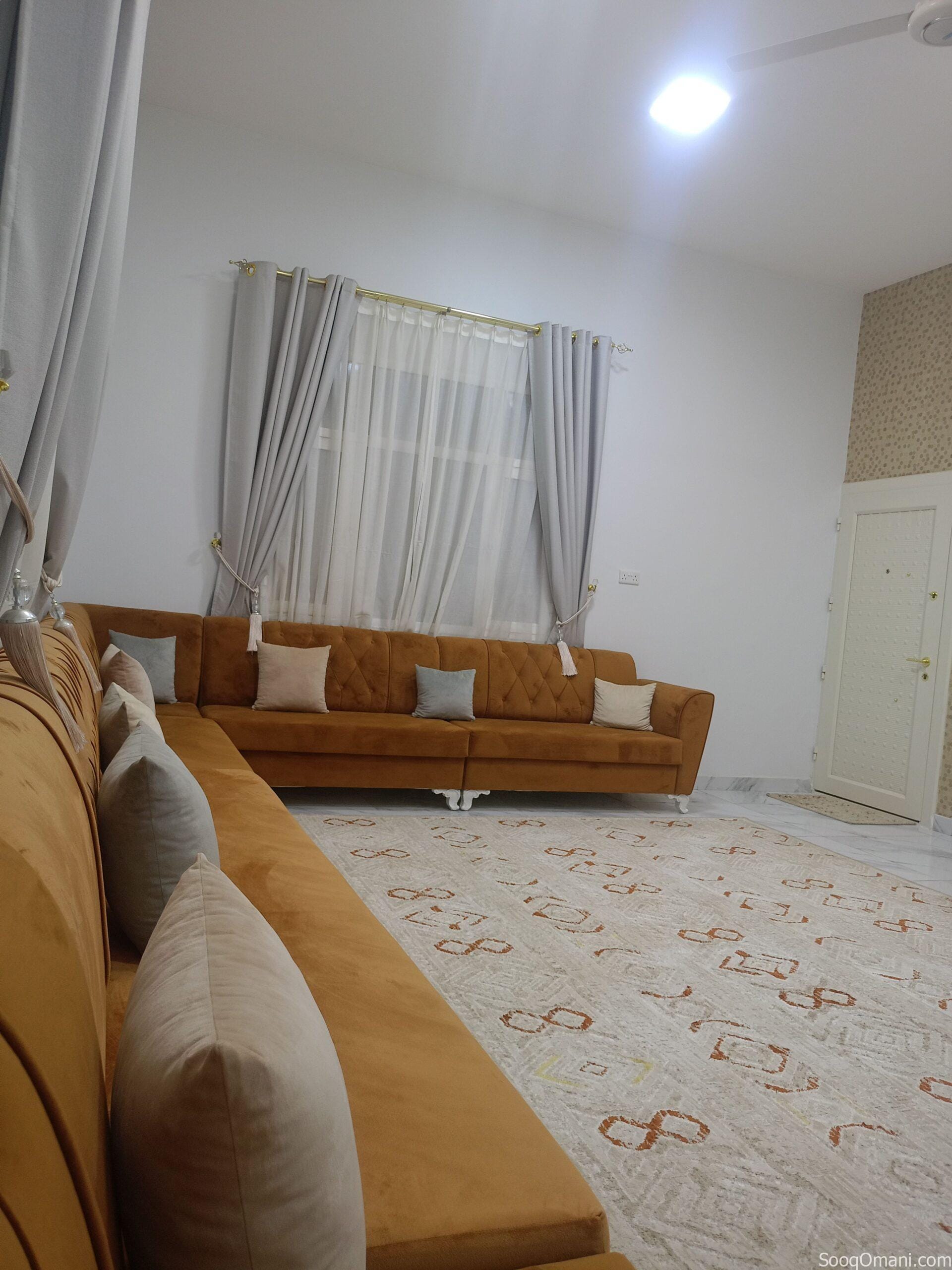 للبيع كنبات مستخدمه نظيفات جددا