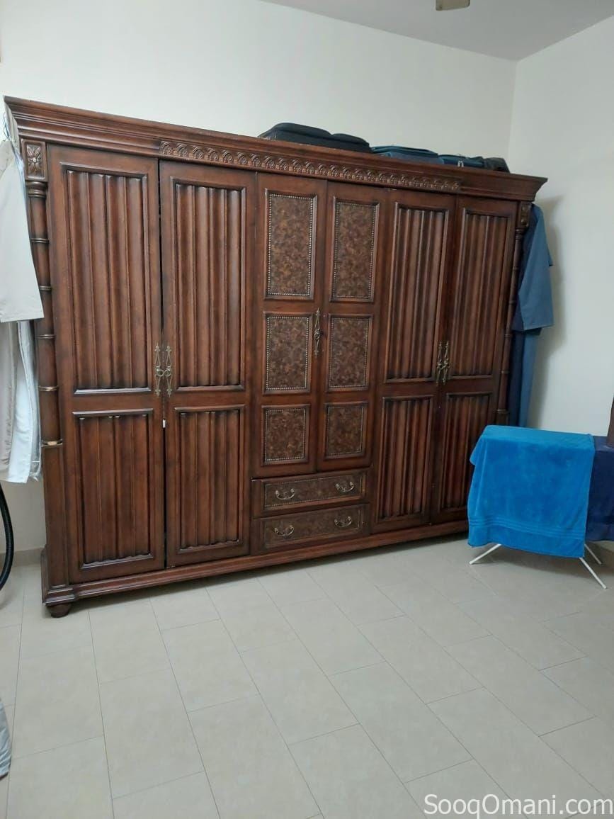 طقم غرفة نوم للبيع