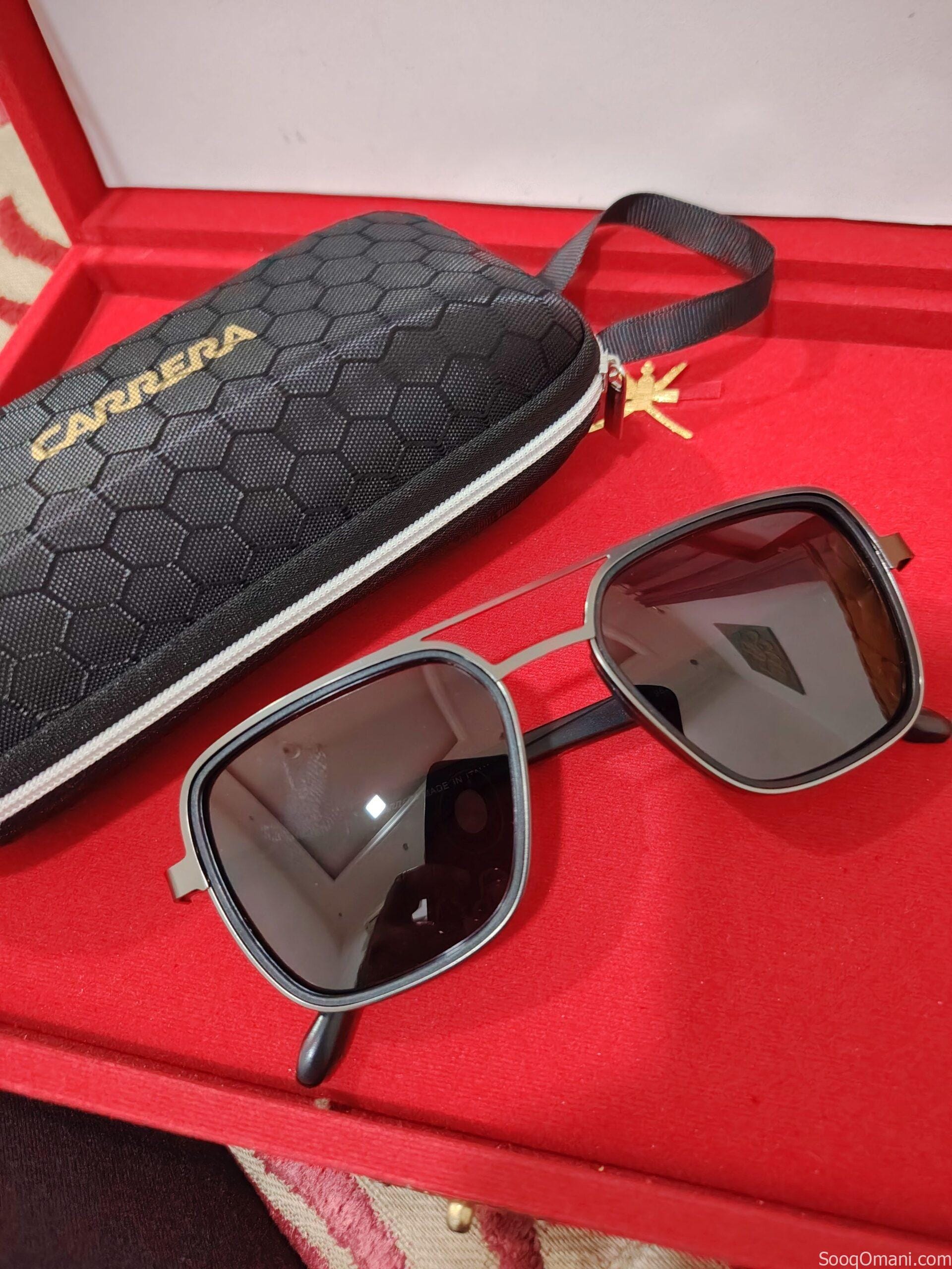 Glasses with a gift and delivery