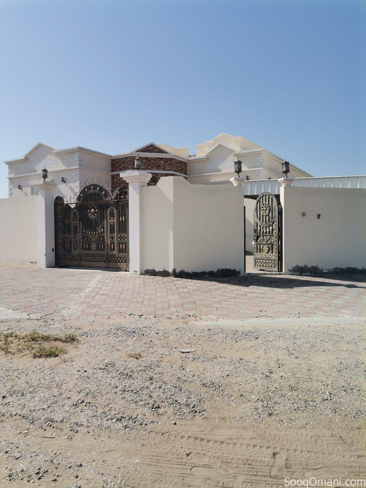 منزل للبيع في ولاية بركاء منطقة ابو محار