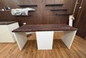 Nail tech table / salon manicure desk